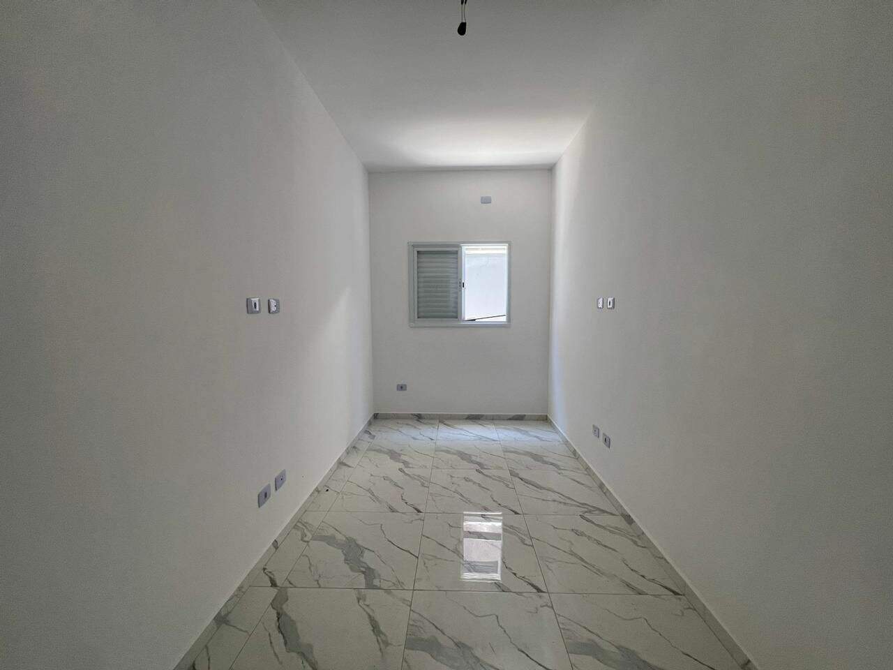 Casa à venda no Tude Bastos: 