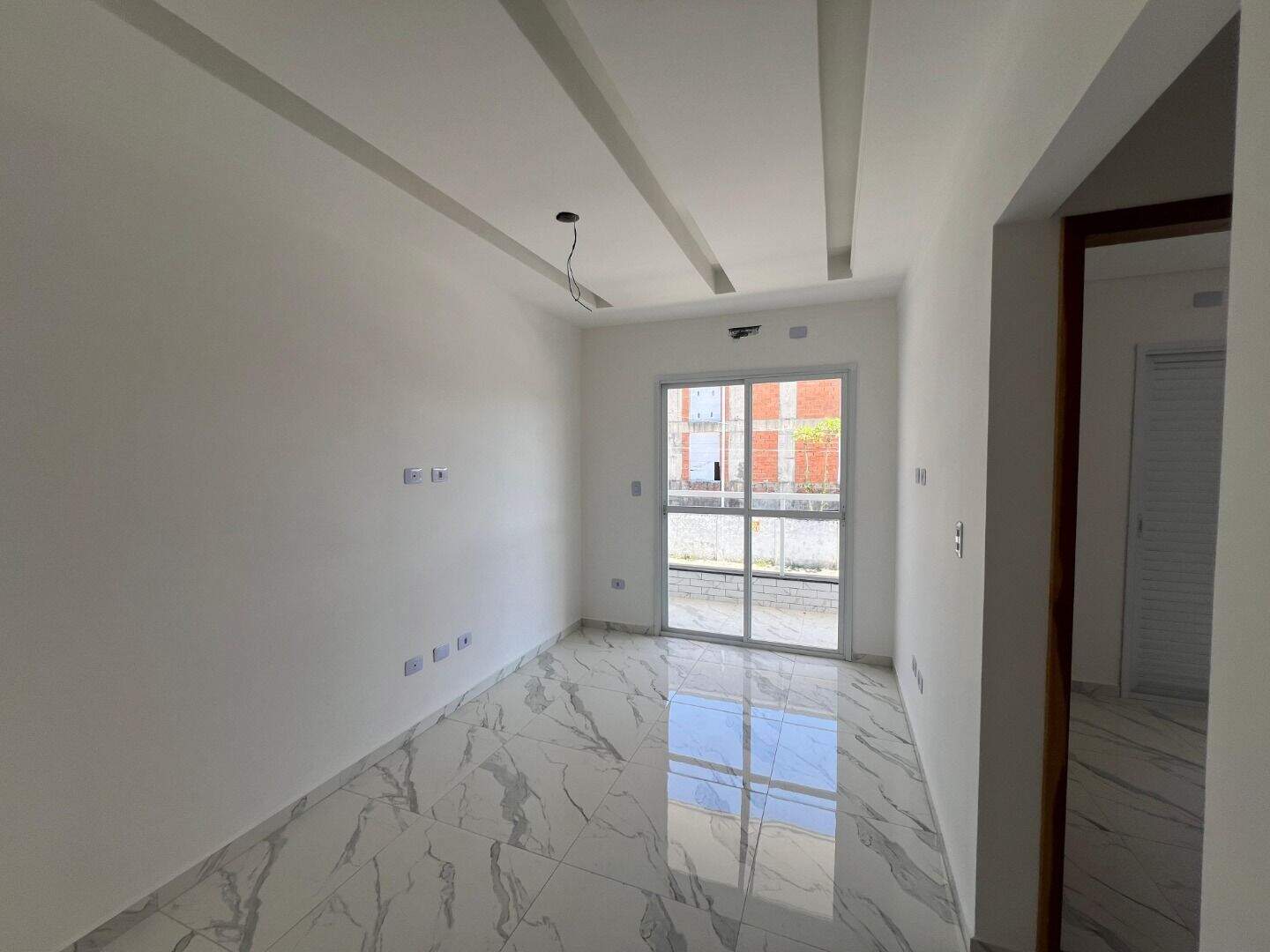 Casa à venda no Tude Bastos: 