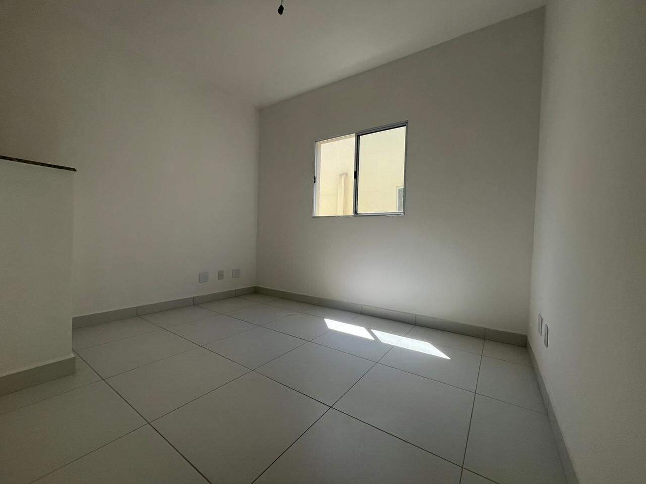 Casa à venda no Jardim Real: 