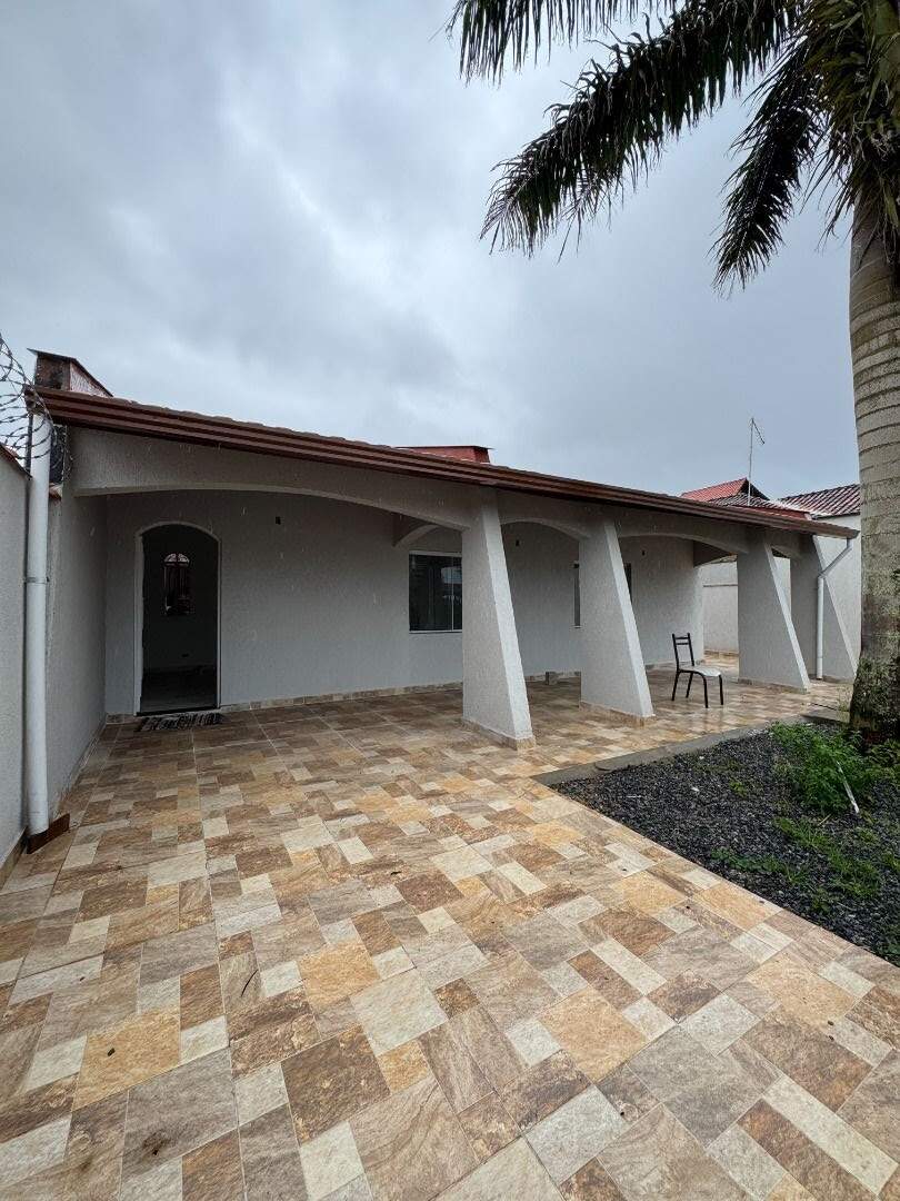 Casa à venda no Solemar: 