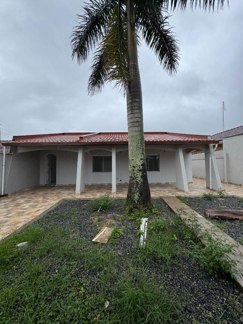 Casa à venda no Solemar: 