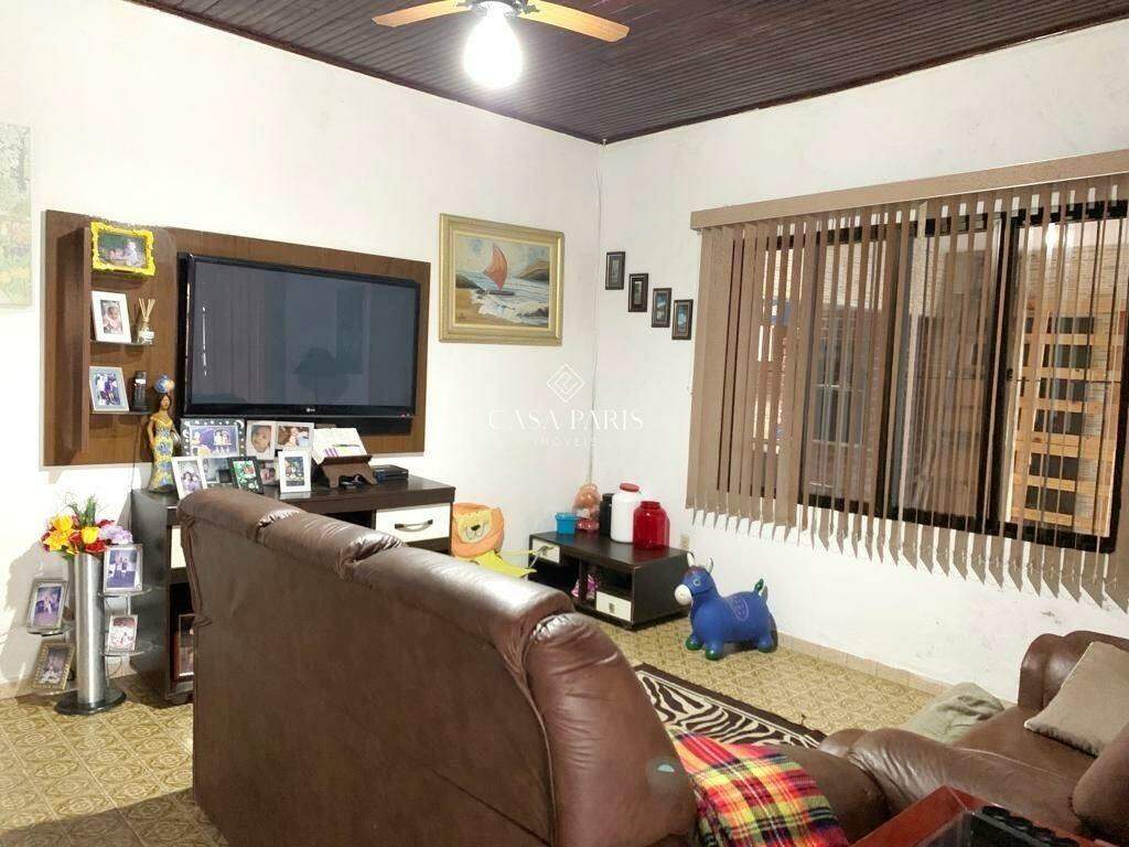 Casa à venda no Canto do Forte: 