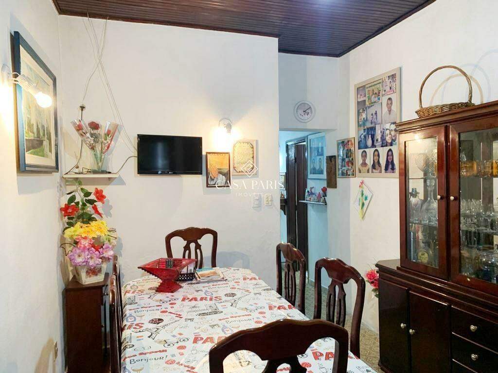 Casa à venda no Canto do Forte: 