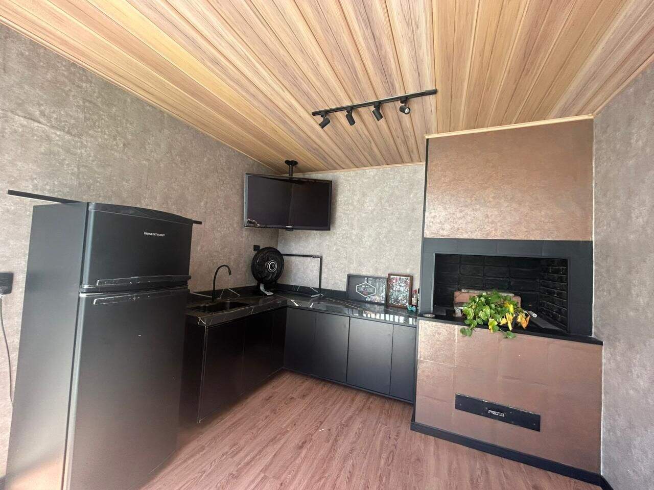 Casa à venda no Ocian: 