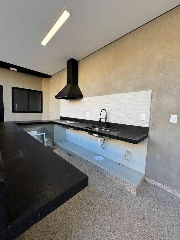Casa à venda no Mirim: 
