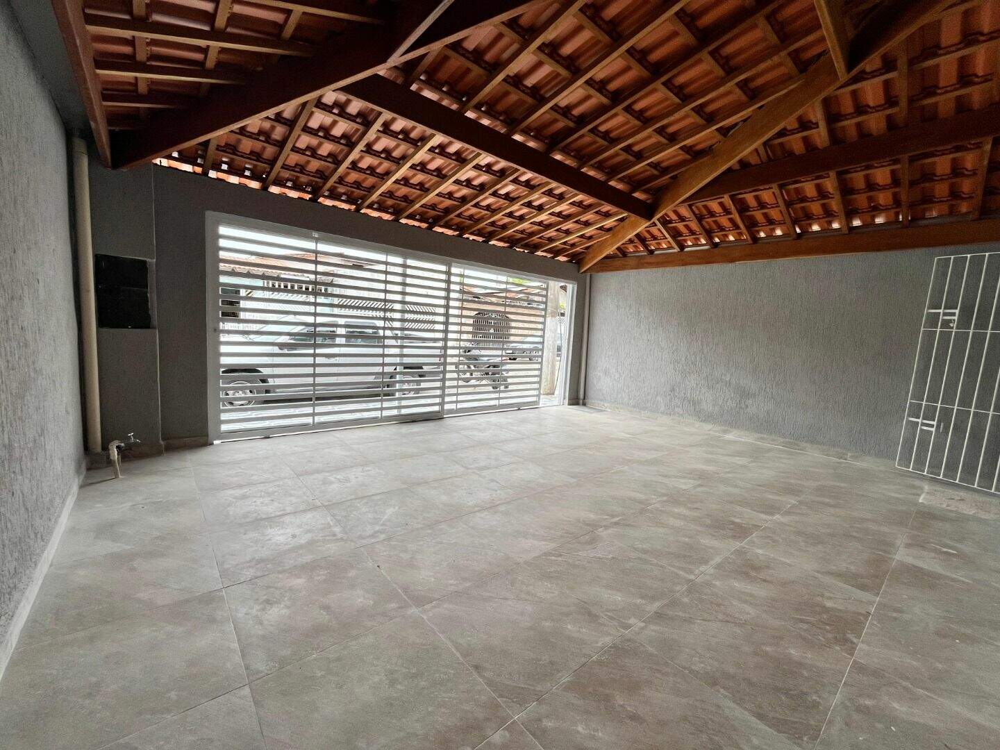 Casa à venda no Mirim: 