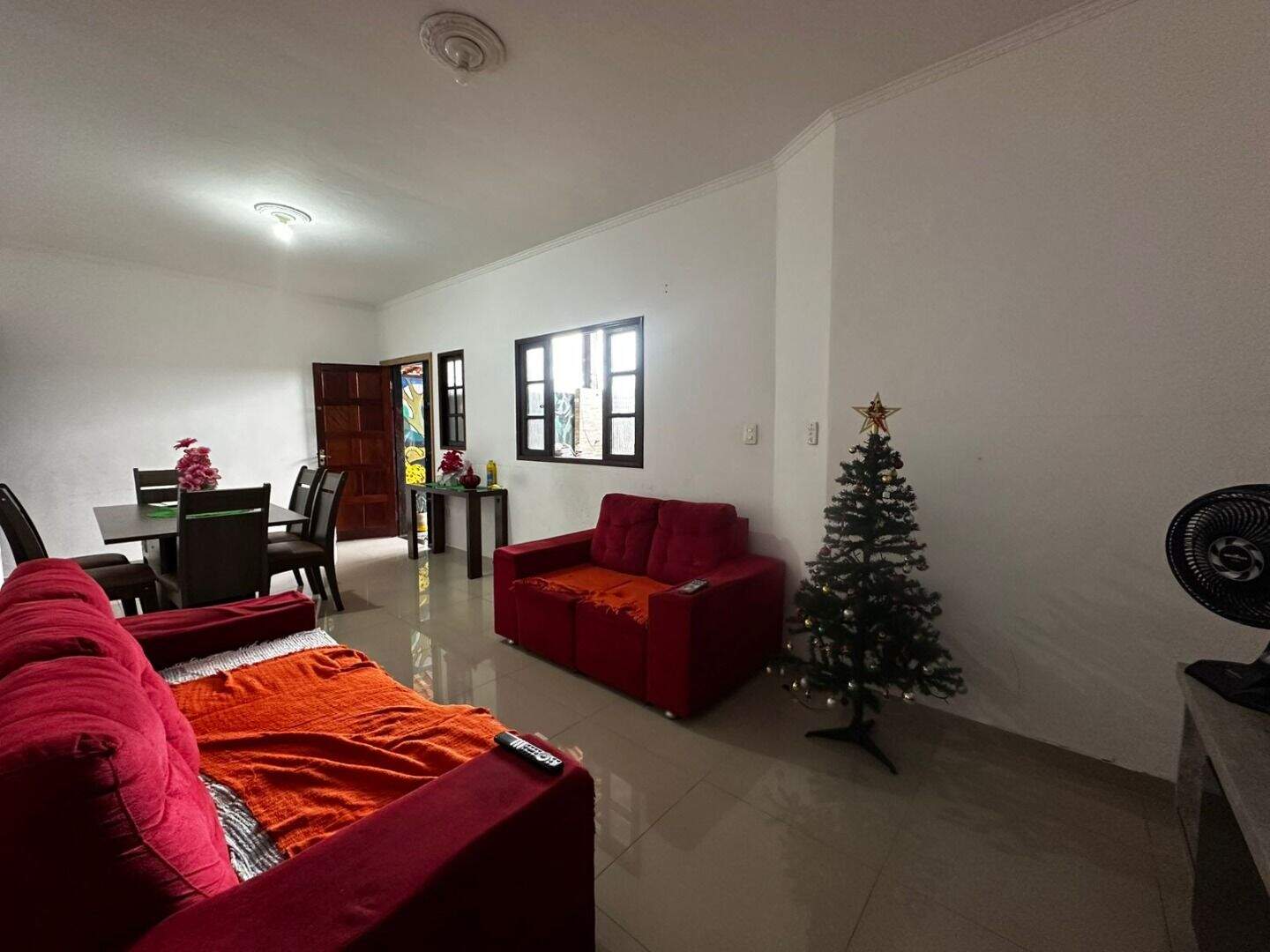 Casa à venda no Tude Bastos: 