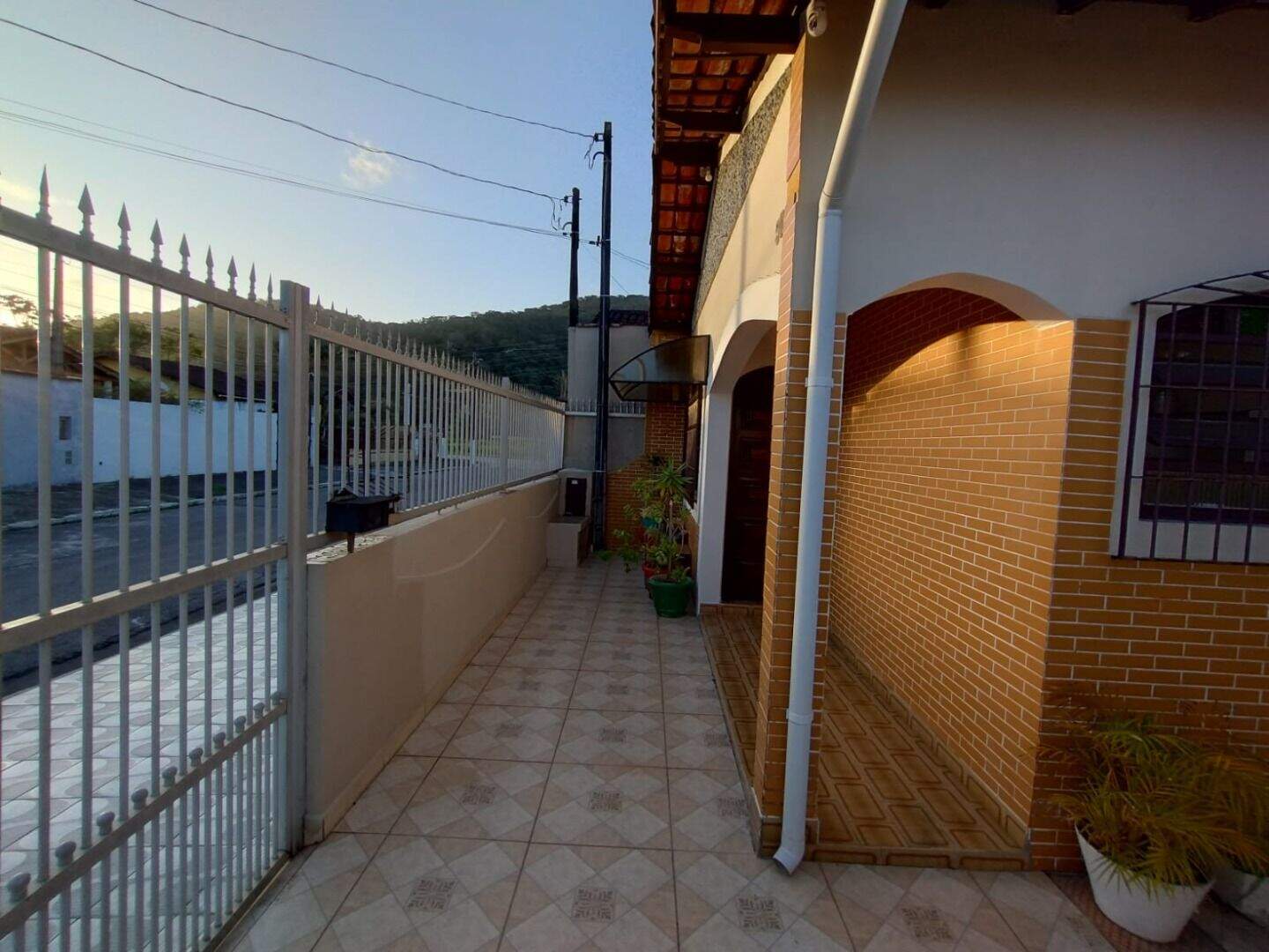 Casa à venda no Solemar: 