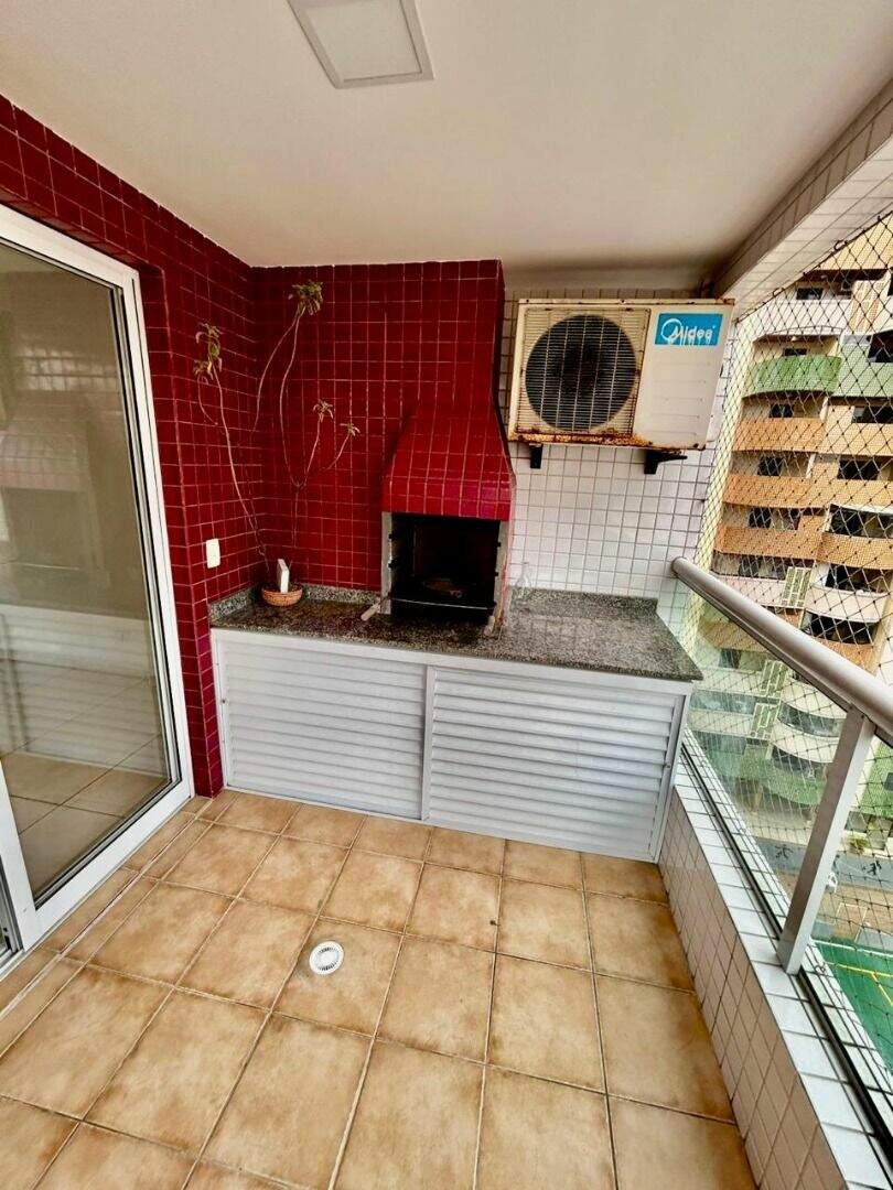 Apartamento à venda no Canto do Forte: 