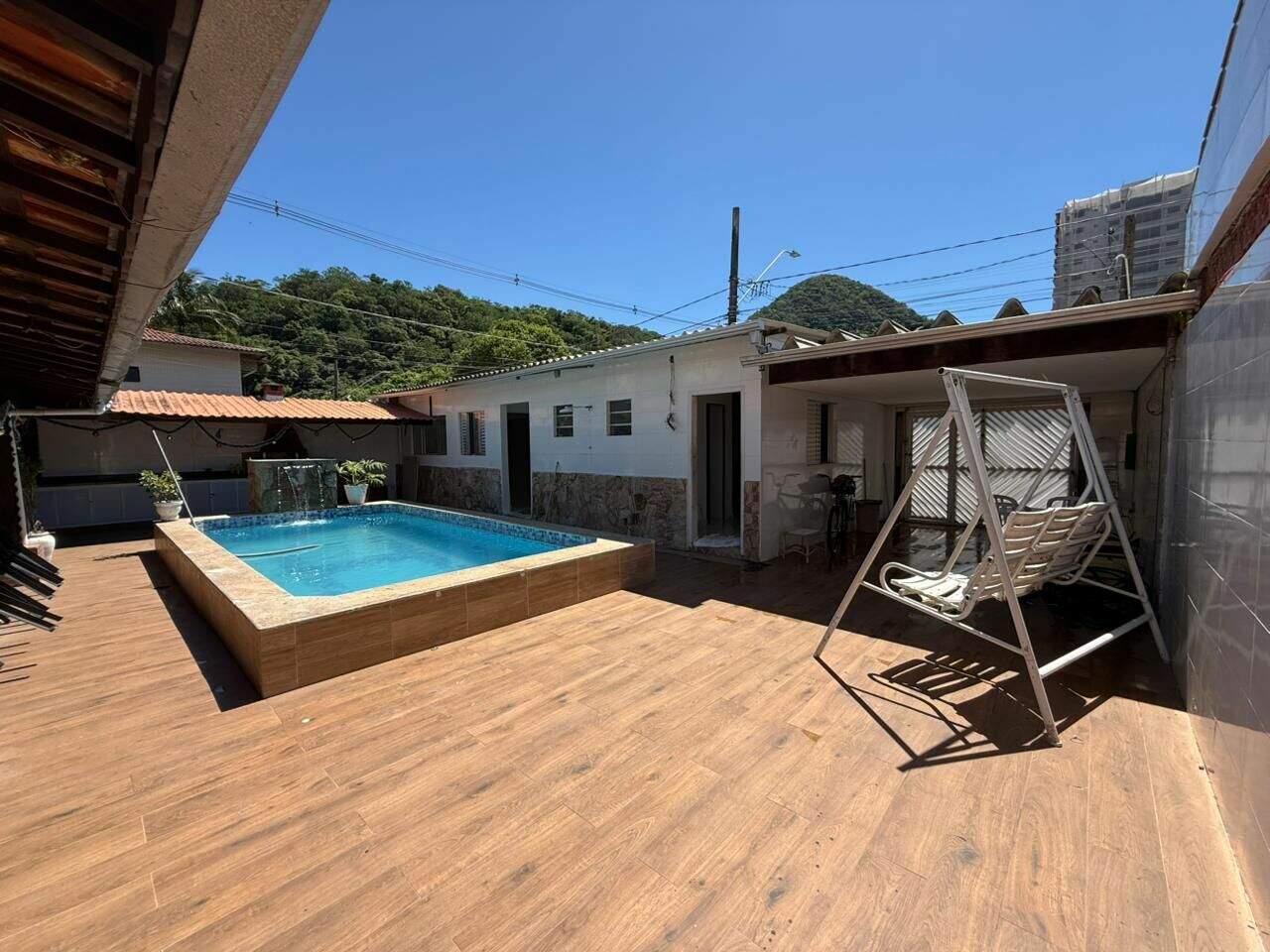 Casa à venda no Canto do Forte: 