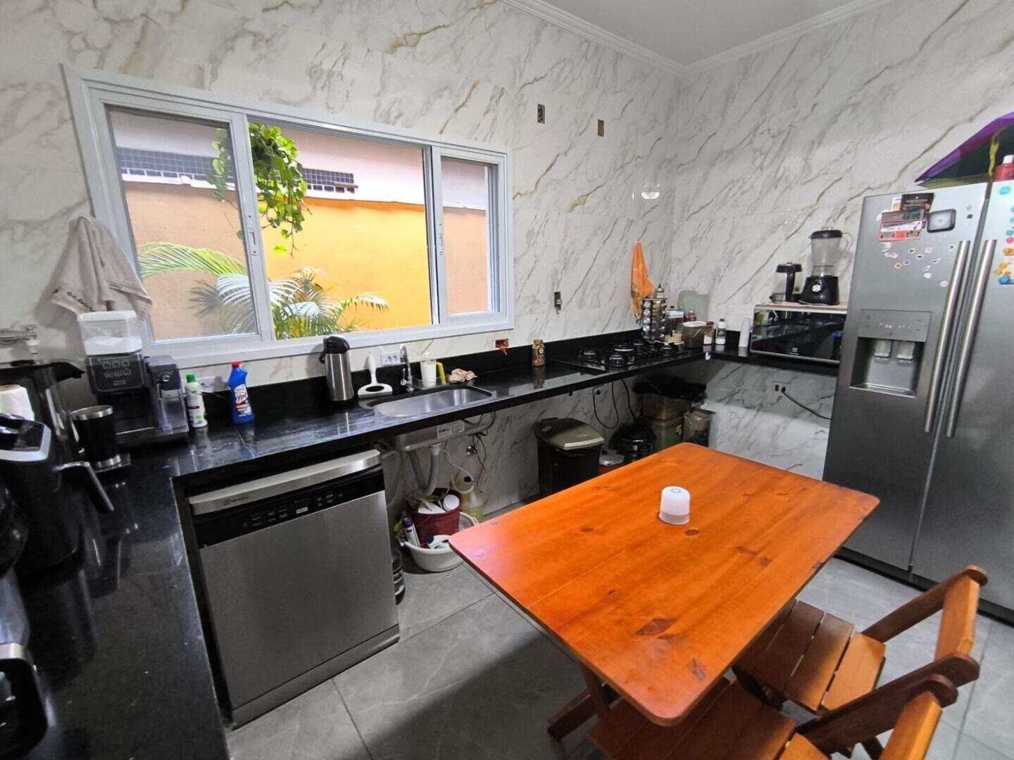 Casa à venda no Guilhermina: 