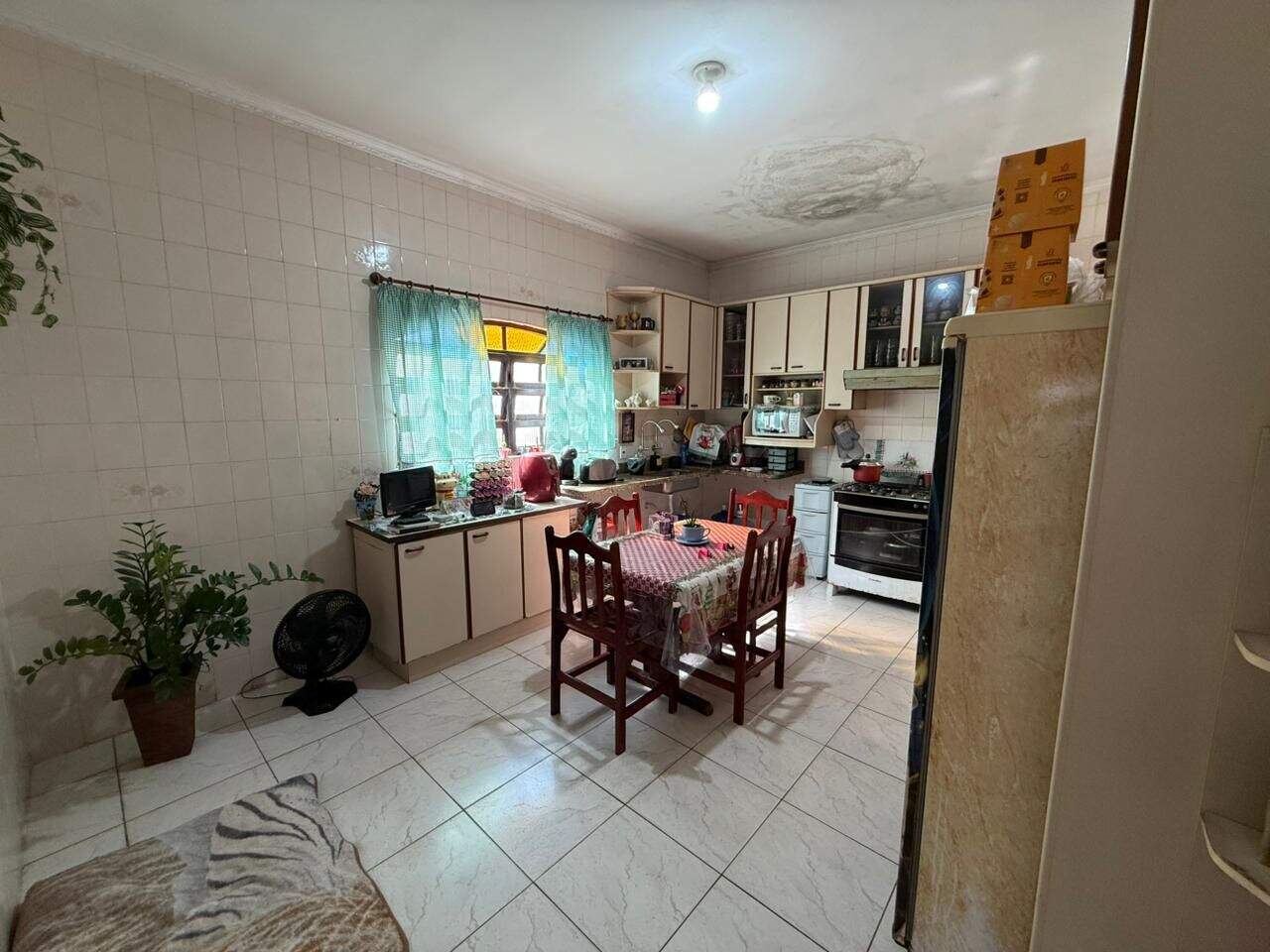 Casa à venda no Boqueirão: 