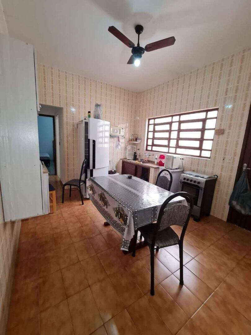 Casa à venda no Caiçara: 