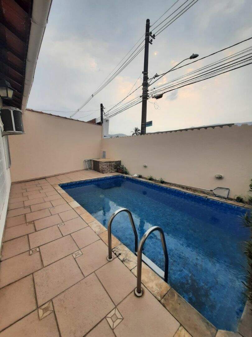 Casa à venda no Jardim Imperador: 