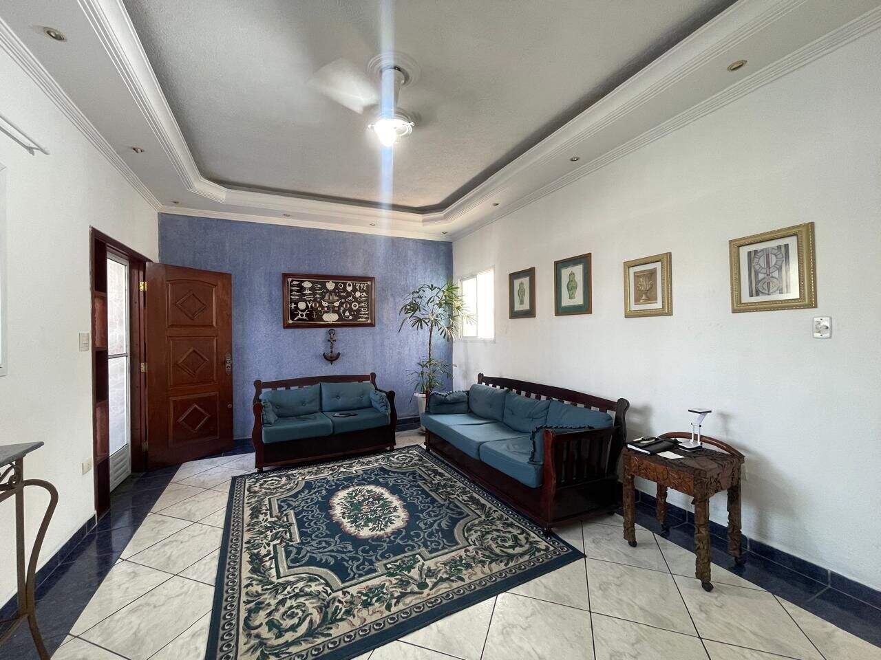 Casa à venda no Tupi: 