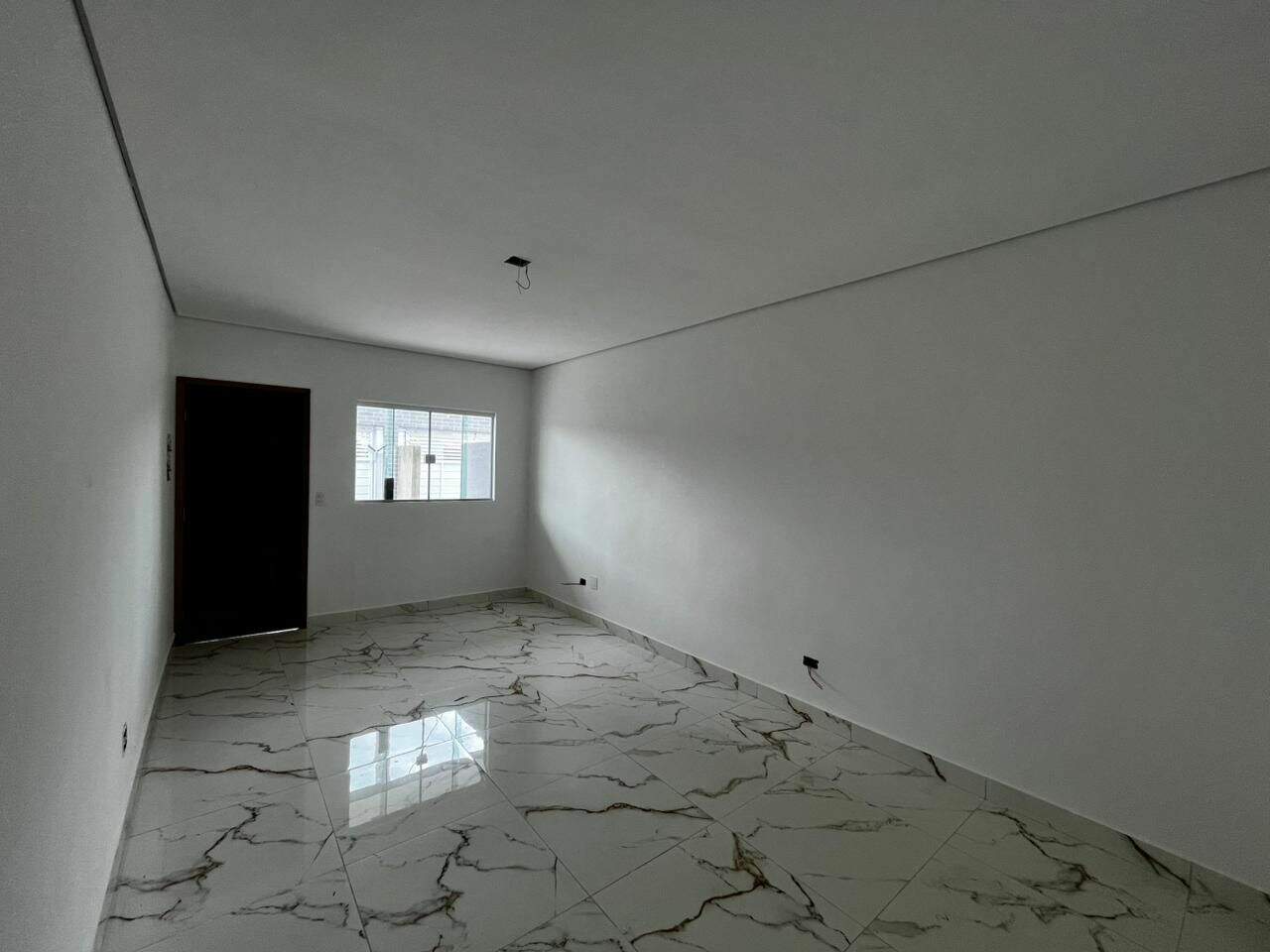 Casa à venda no Tude Bastos: 