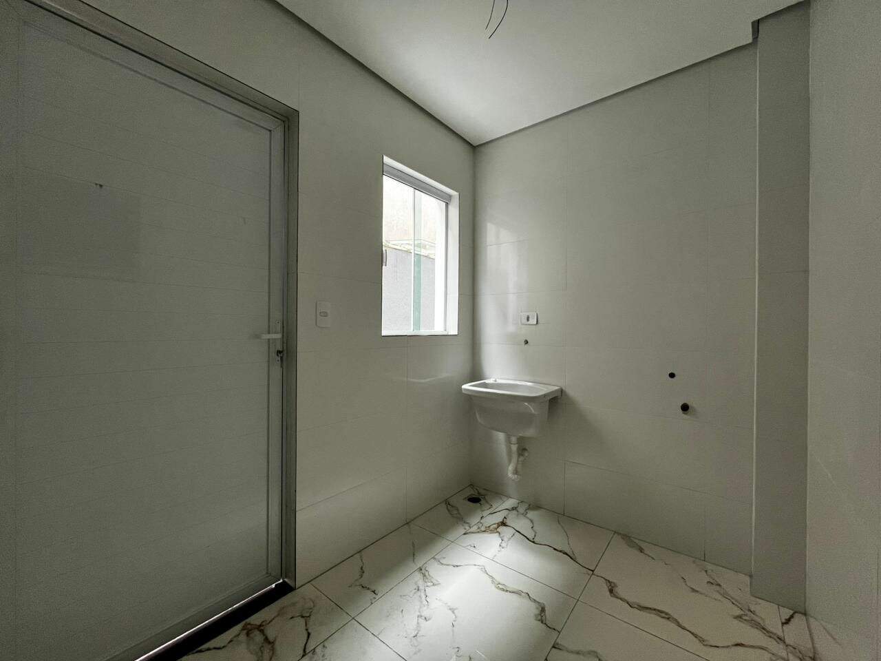 Casa à venda no Tude Bastos: 