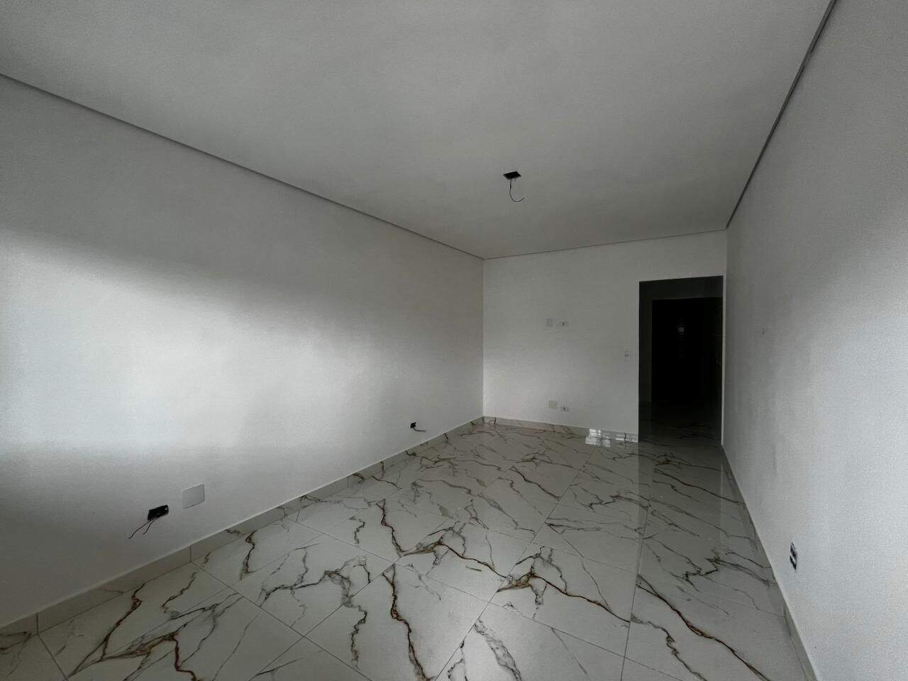 Casa à venda no Tude Bastos: 