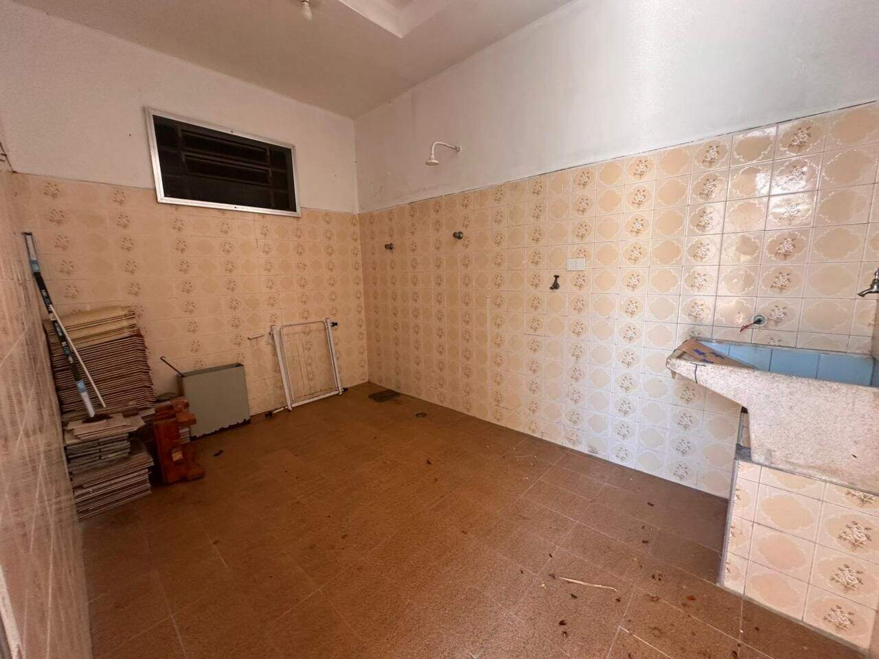 Casa à venda no Boqueirão: 