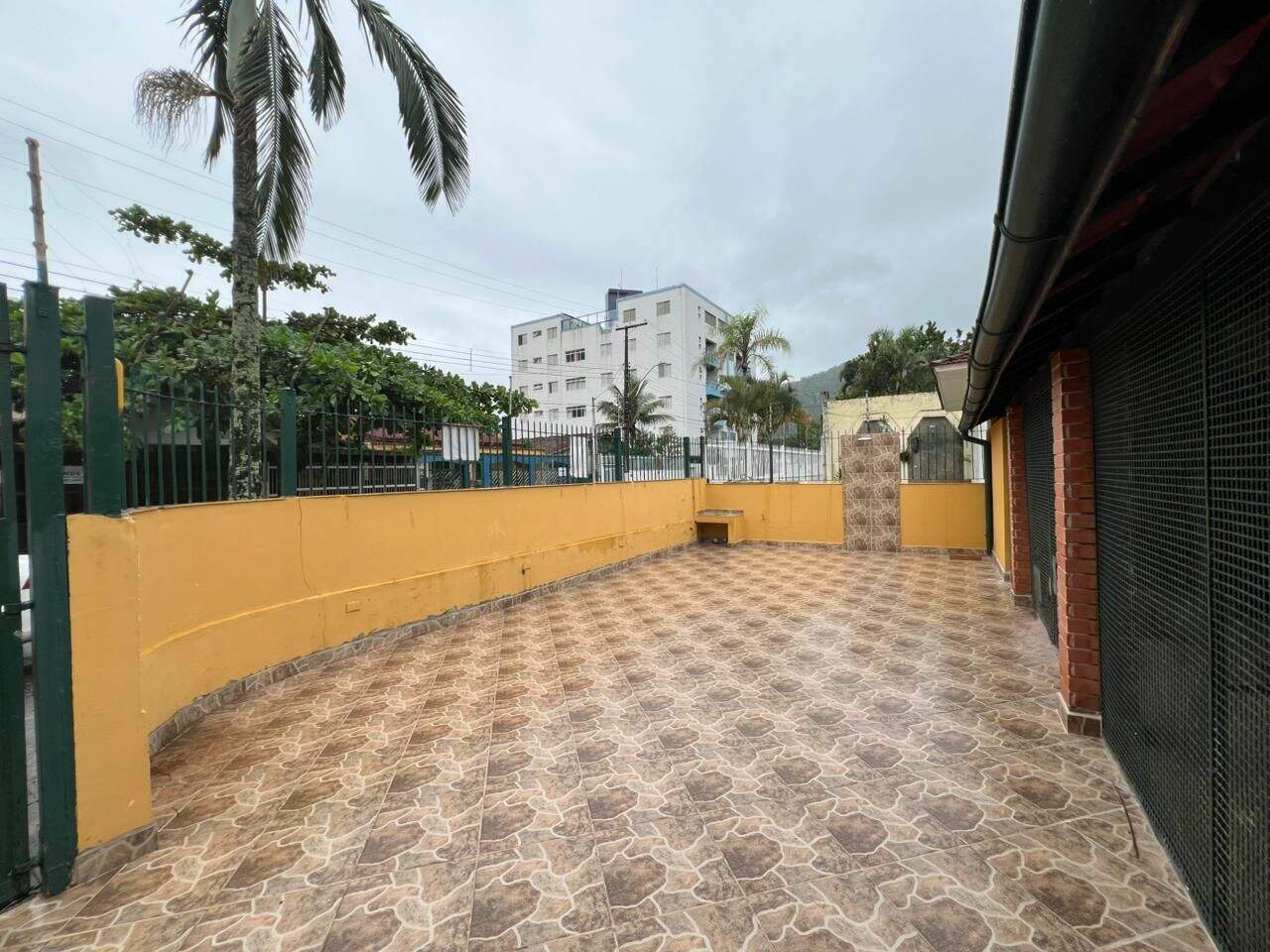 Casa à venda no Solemar: 