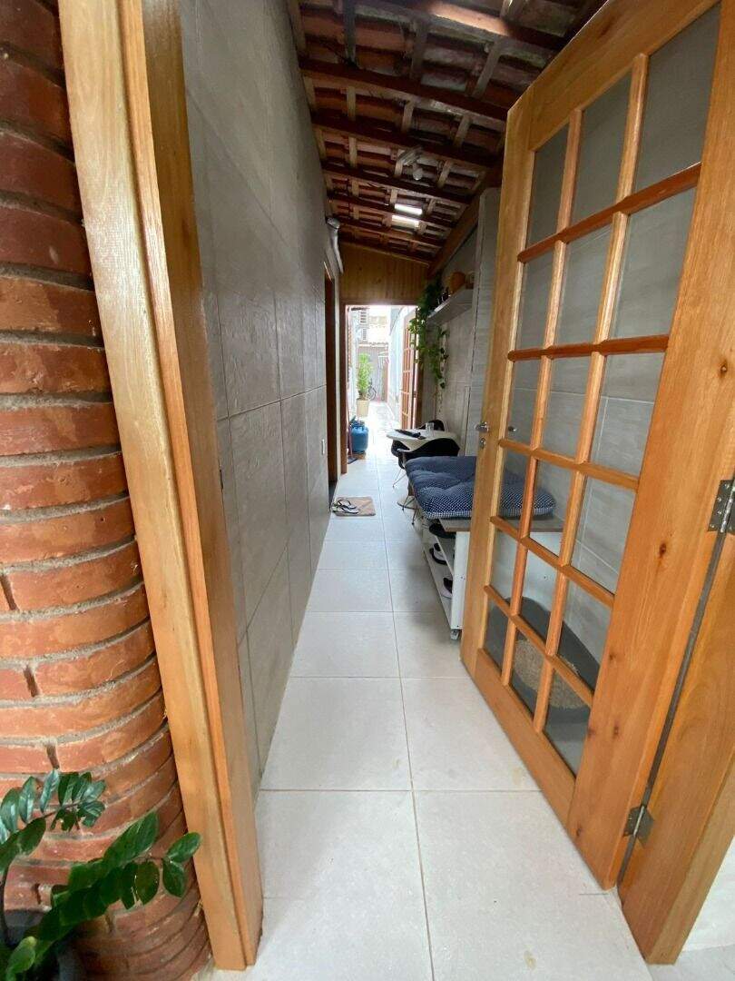 Casa à venda no Canto do Forte: 