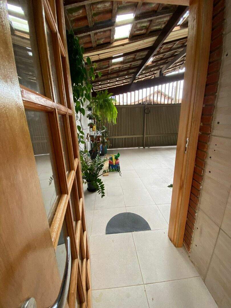 Casa à venda no Canto do Forte: 