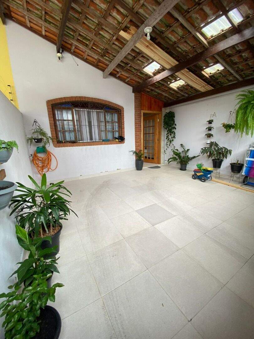 Casa à venda no Canto do Forte: 