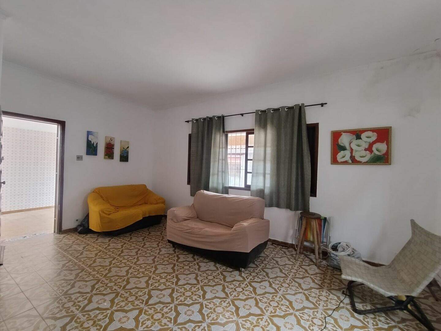 Casa à venda no Solemar: 