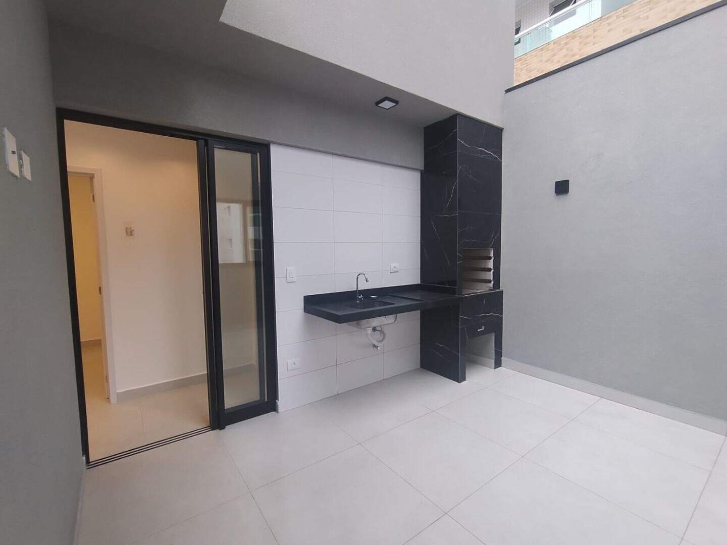 Casa à venda no Guilhermina: 