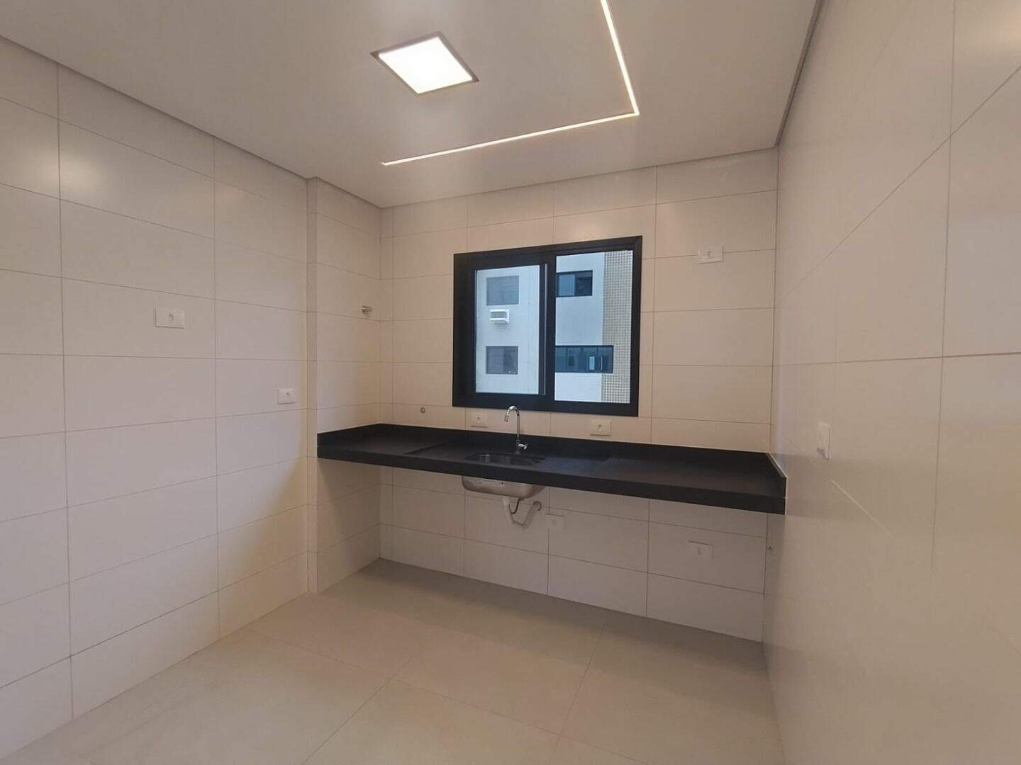 Casa à venda no Guilhermina: 