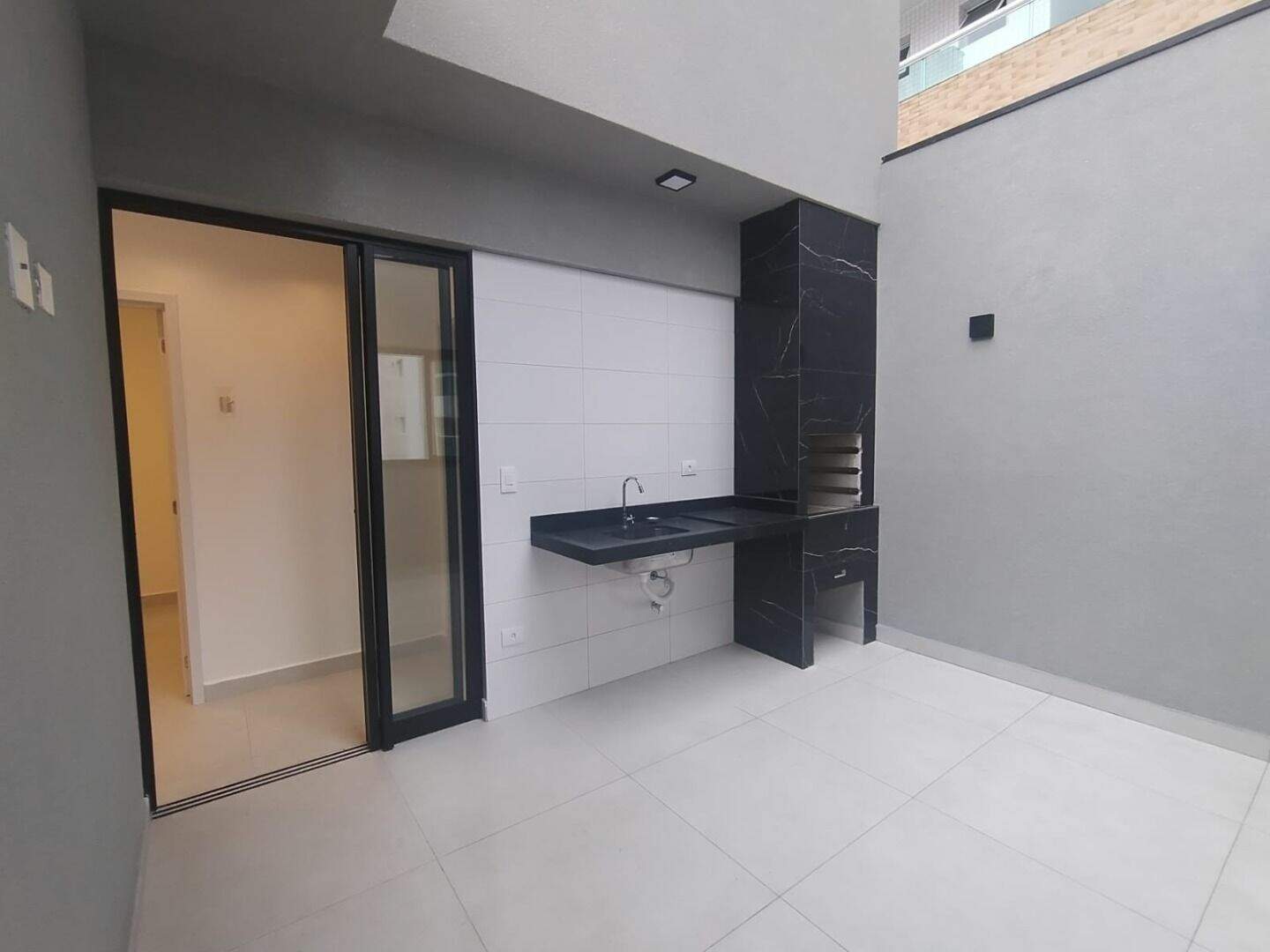 Casa à venda no Guilhermina: 