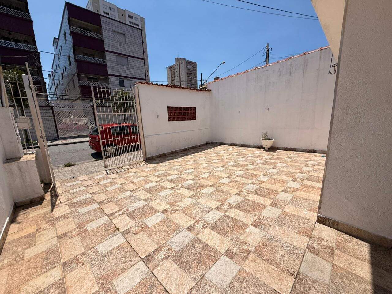 Casa à venda no Tupi: 
