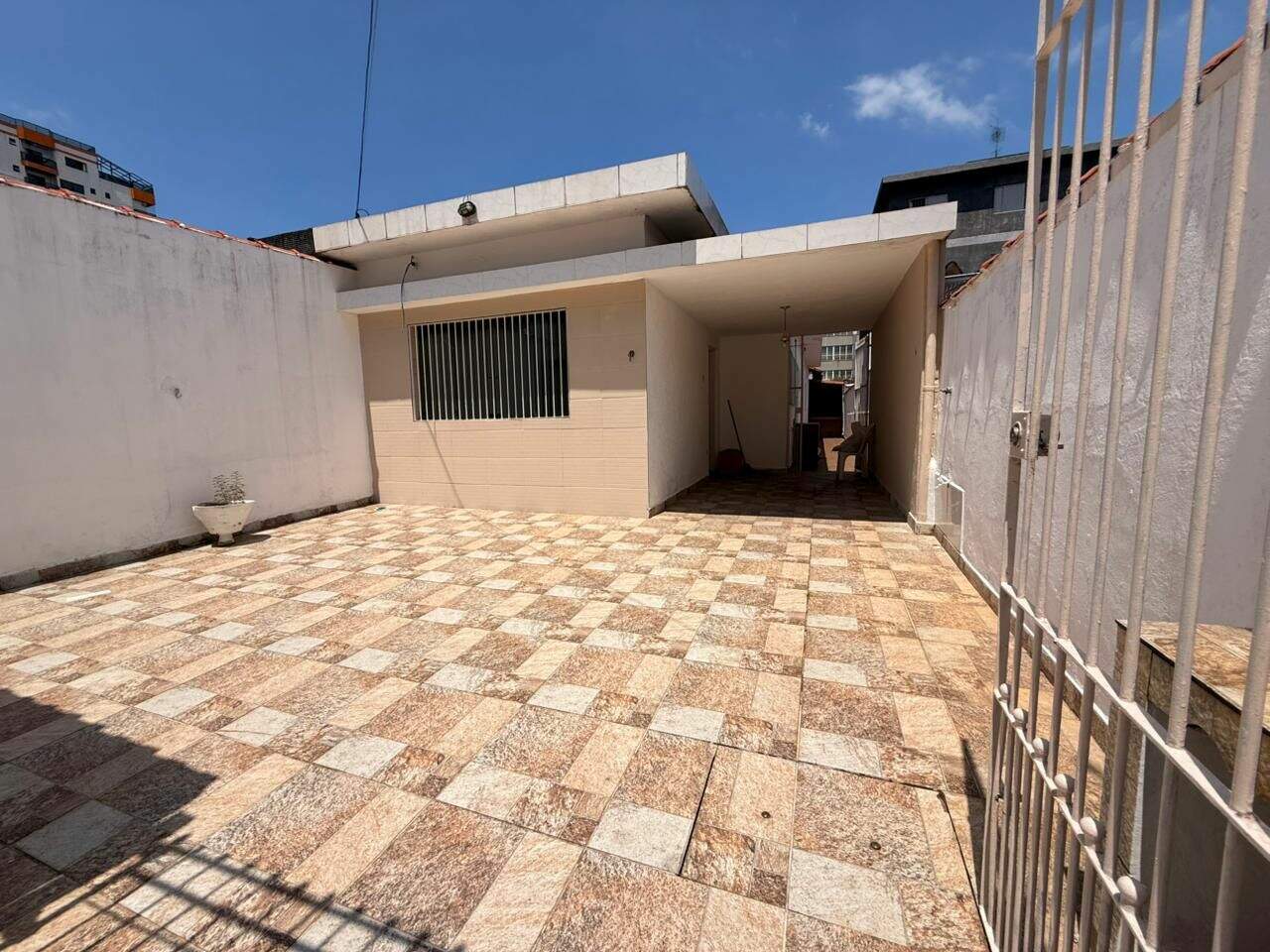 Casa à venda no Tupi: 