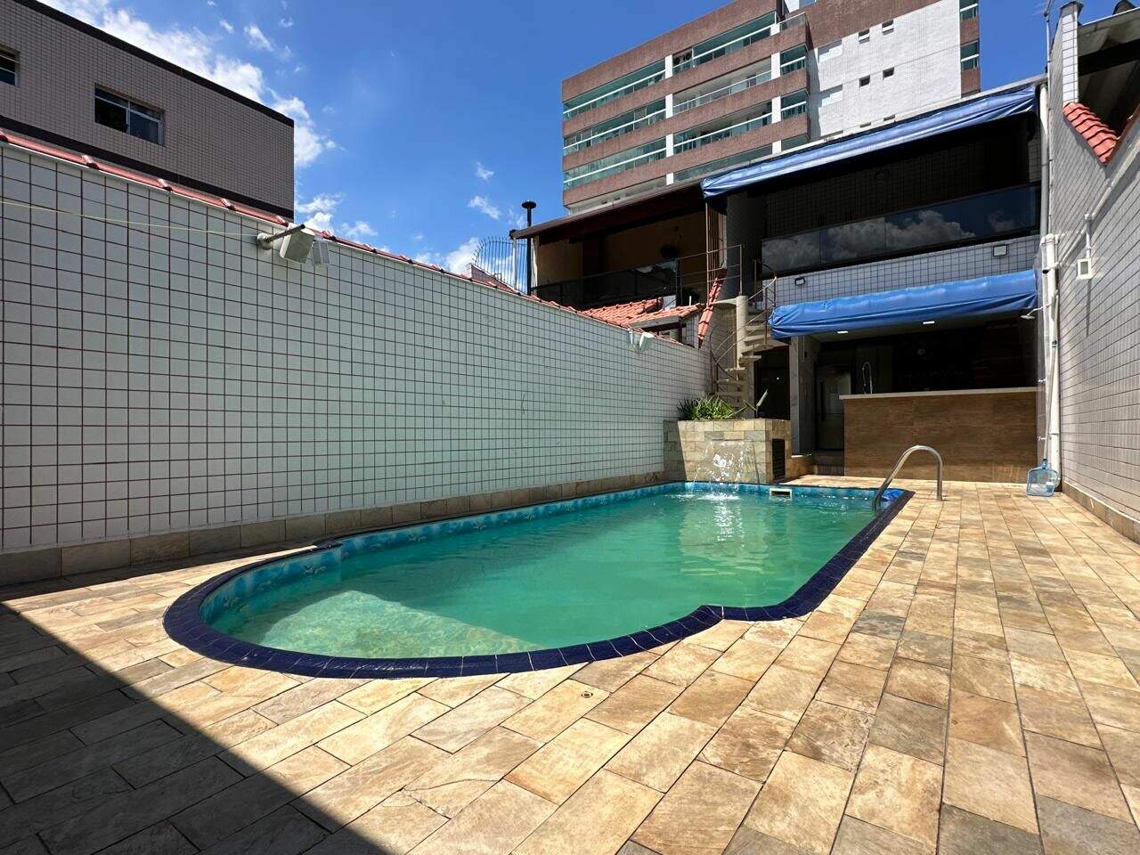 Casa à venda no Boqueirão: 