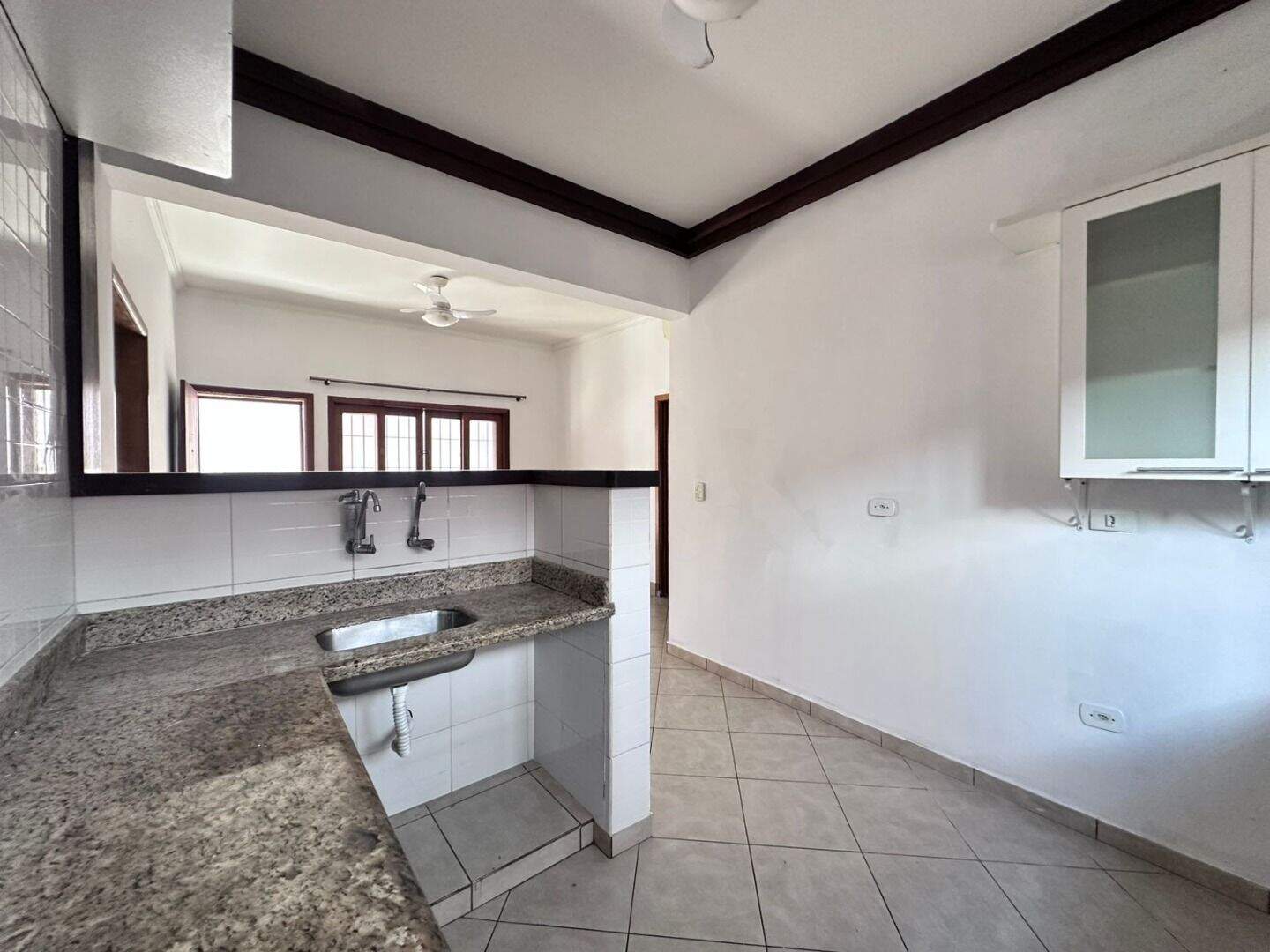 Casa à venda no Canto do Forte: 