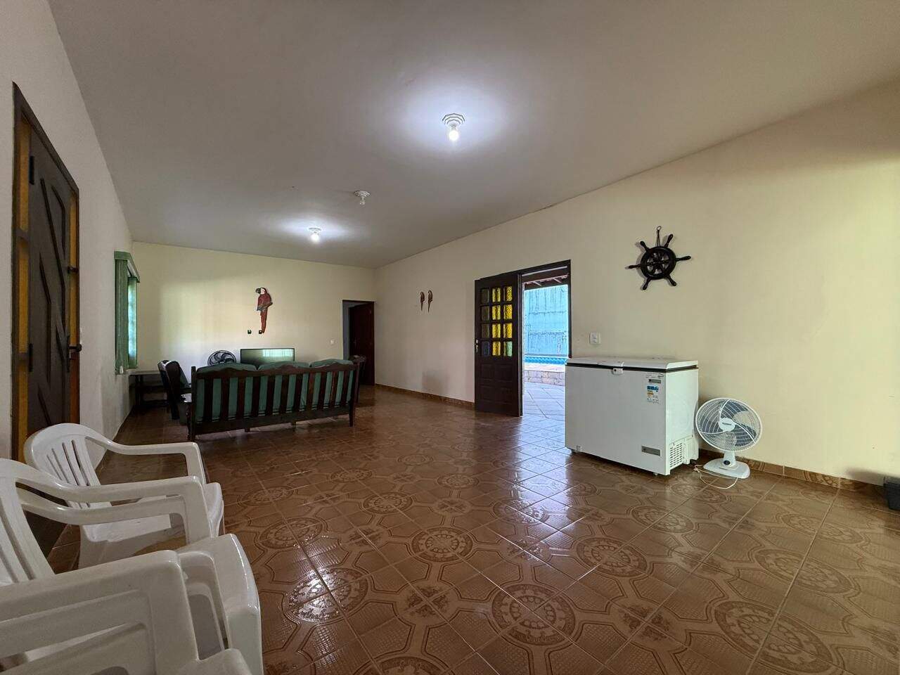 Casa à venda no Canto do Forte: 