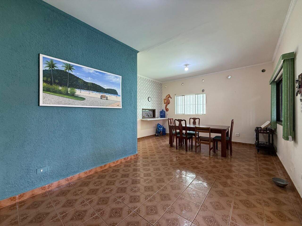 Casa à venda no Canto do Forte: 