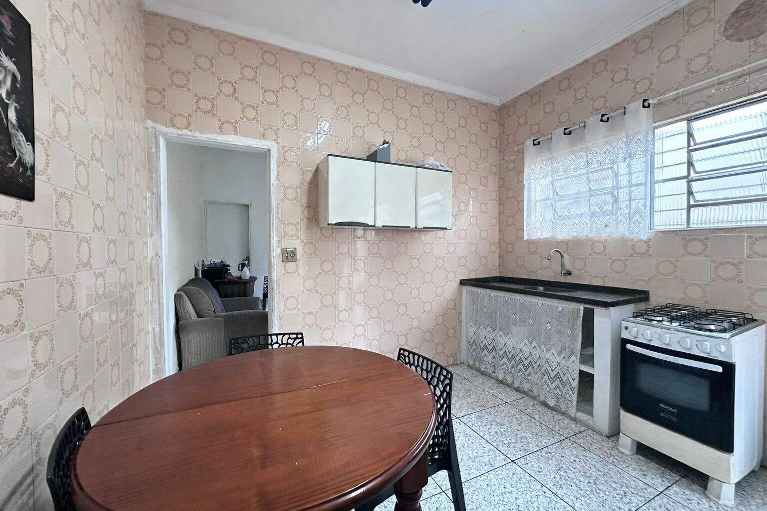 Casa à venda no Canto do Forte: 