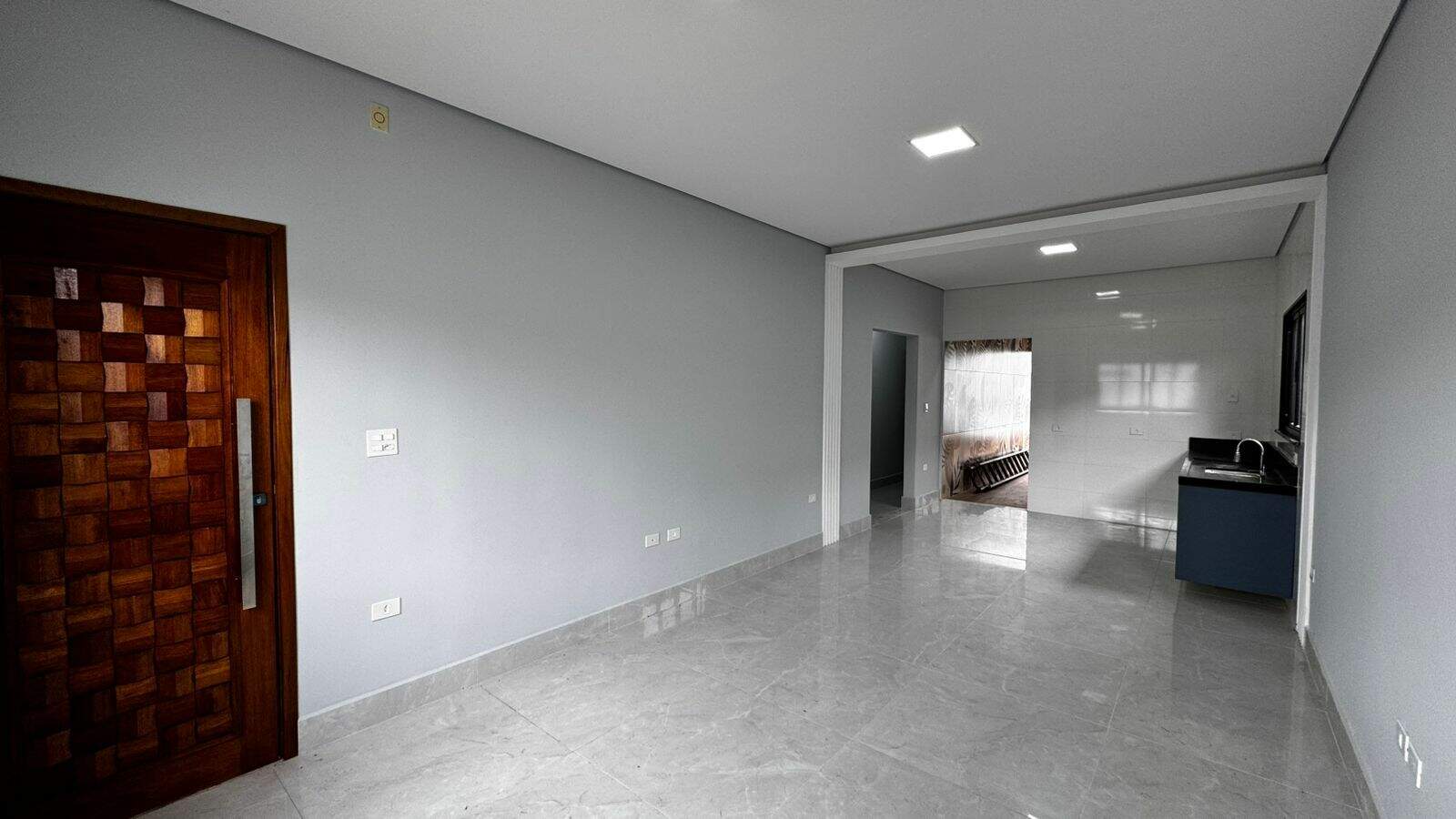 Casa à venda no Solemar: 