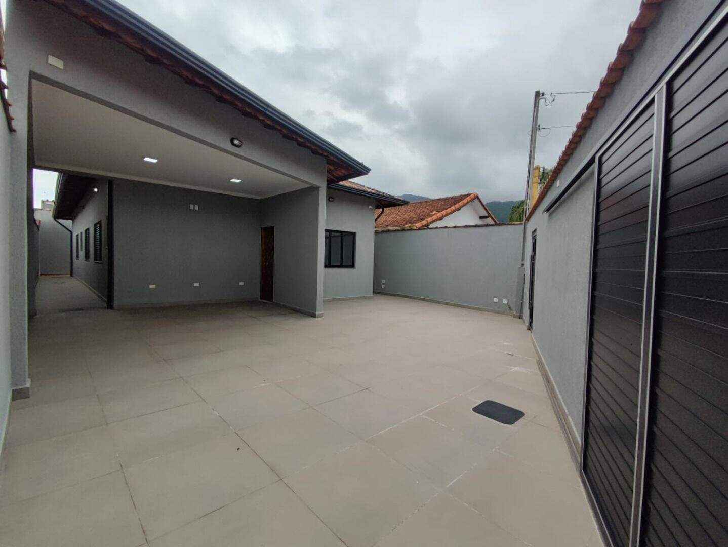 Casa à venda no Solemar: 