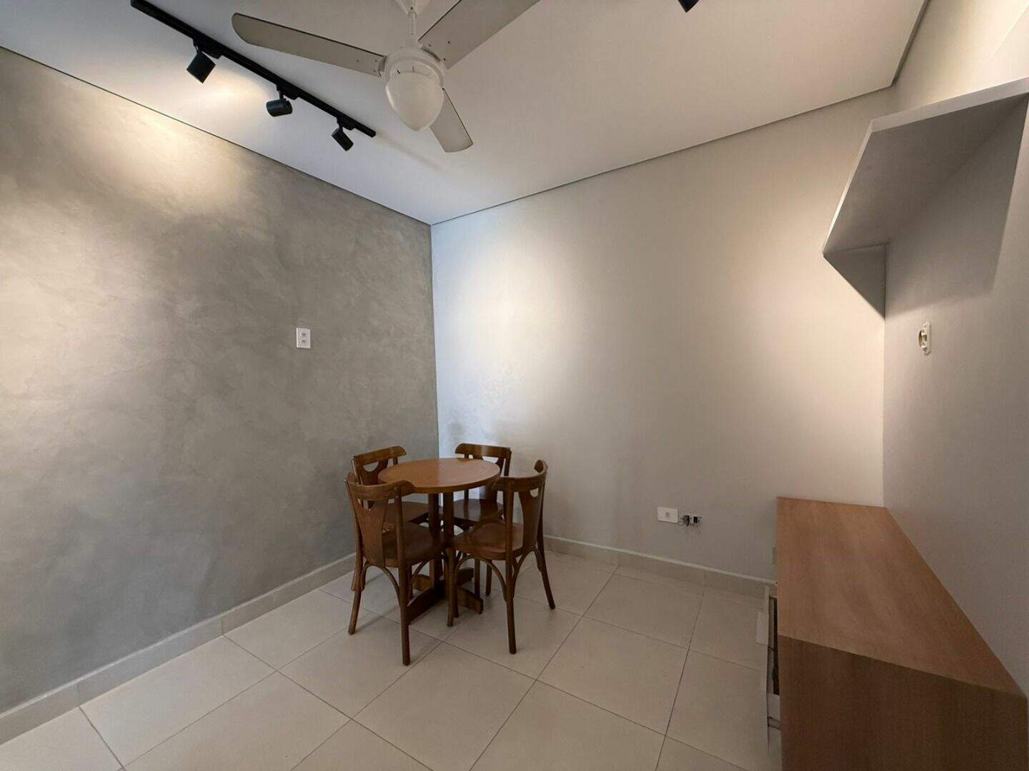 Casa à venda no Caiçara: 