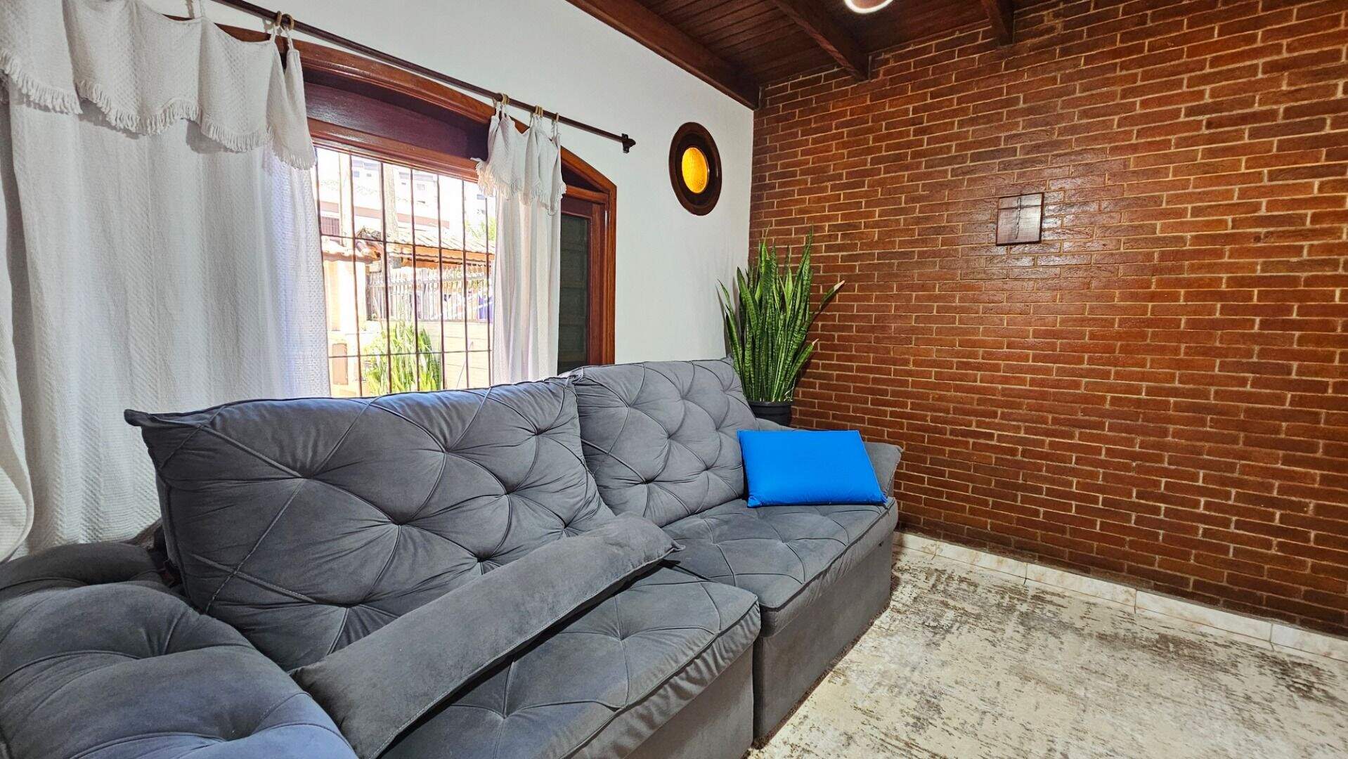 Casa à venda no Caiçara: 