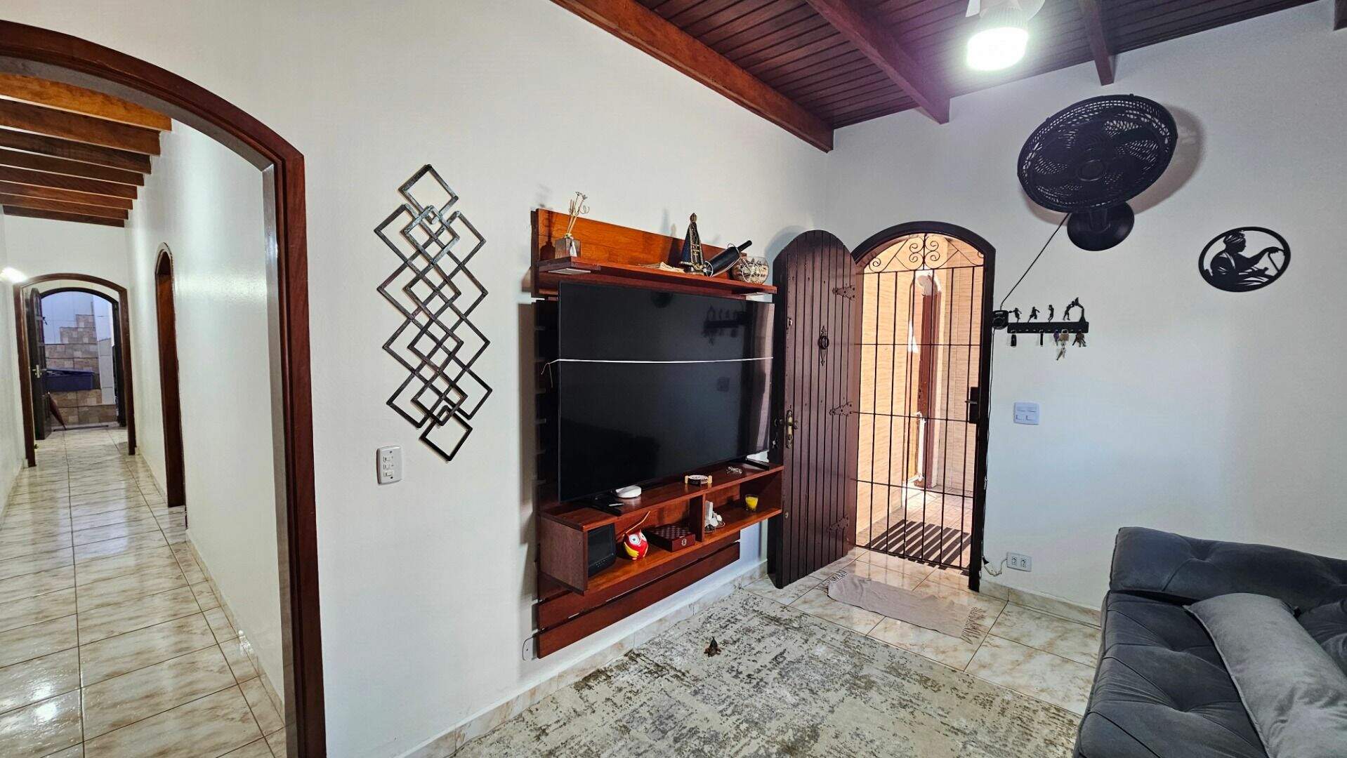 Casa à venda no Caiçara: 