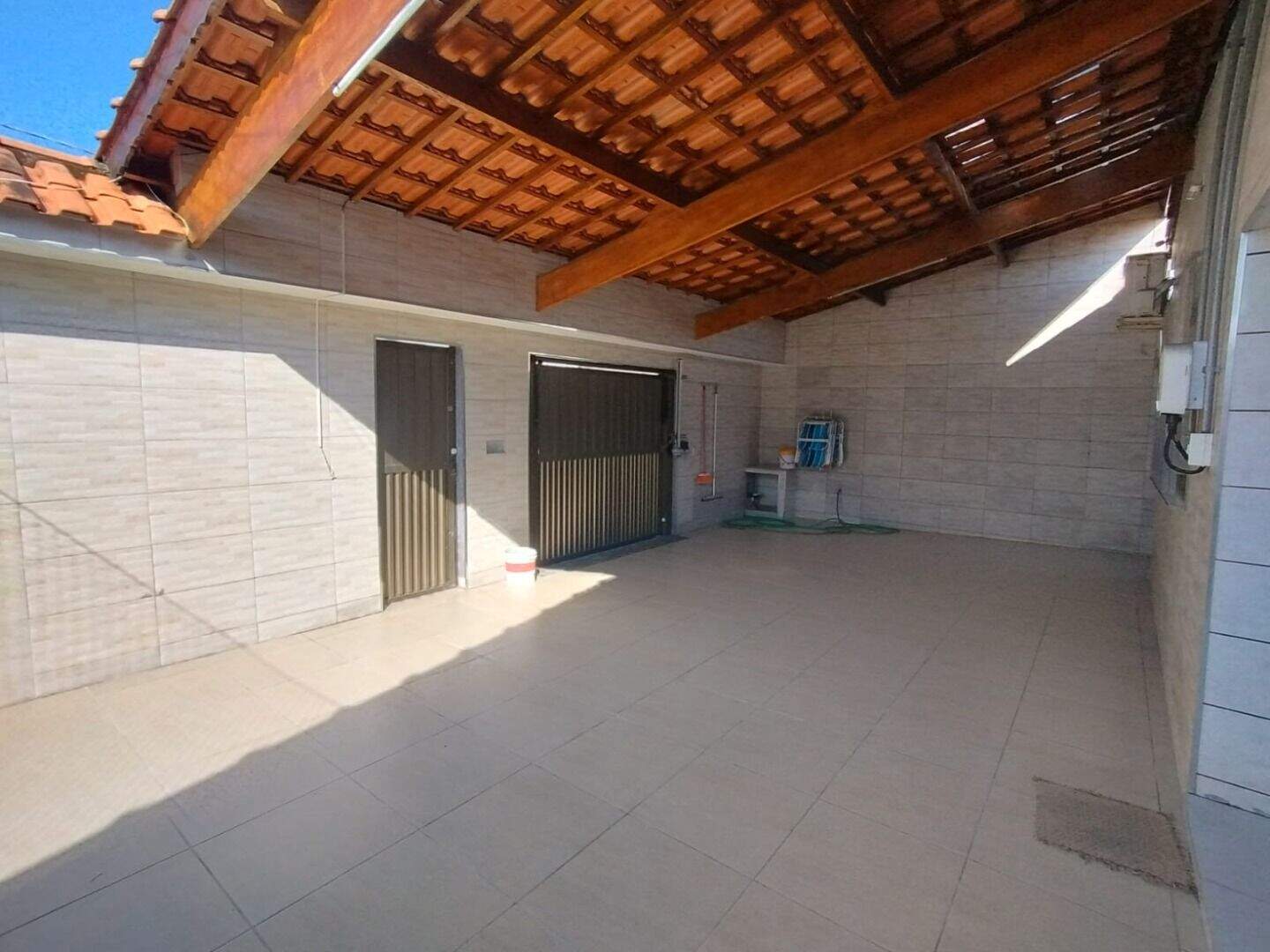 Casa à venda no Tupi: 