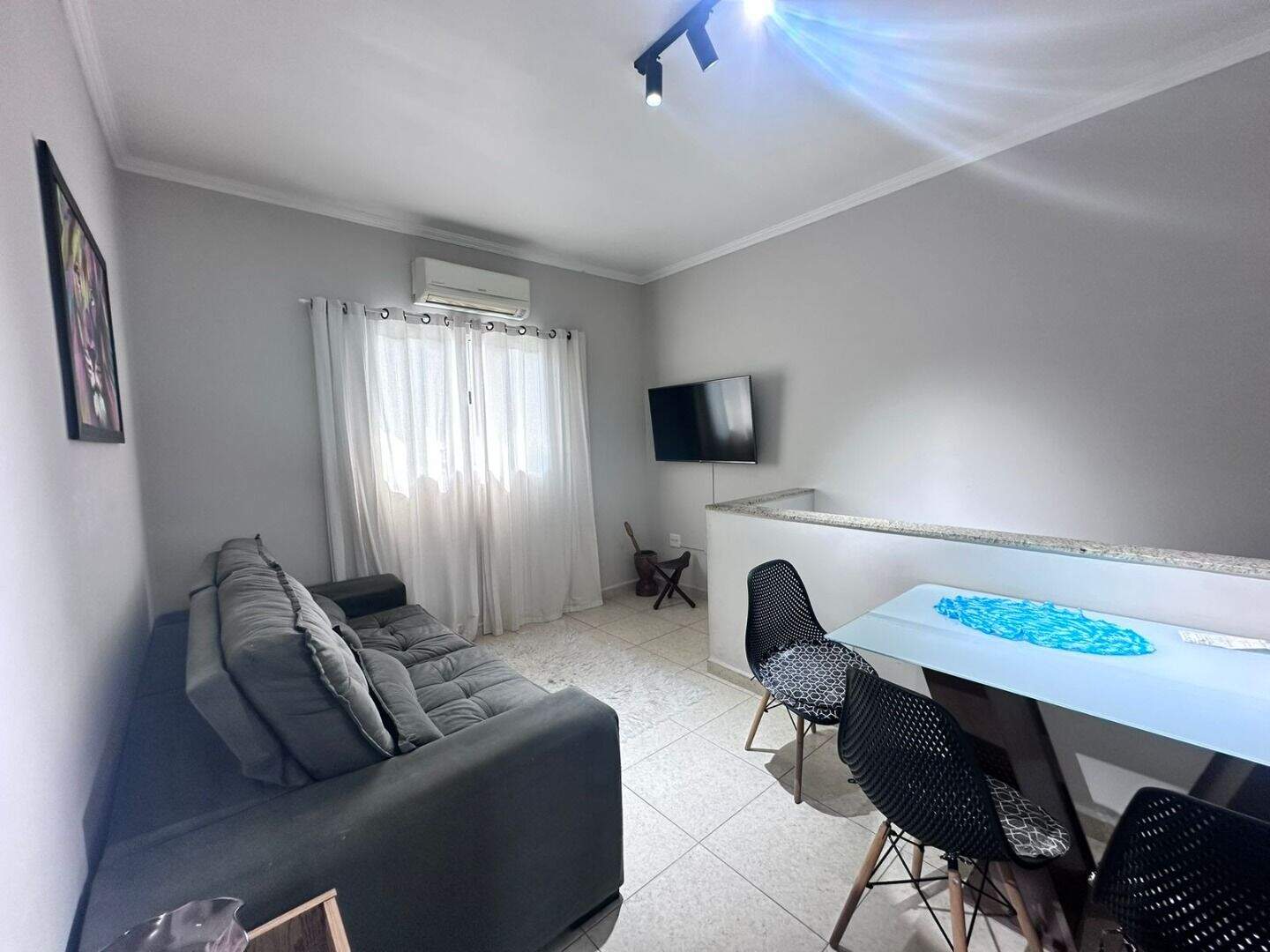 Casa à venda no Tude Bastos: 