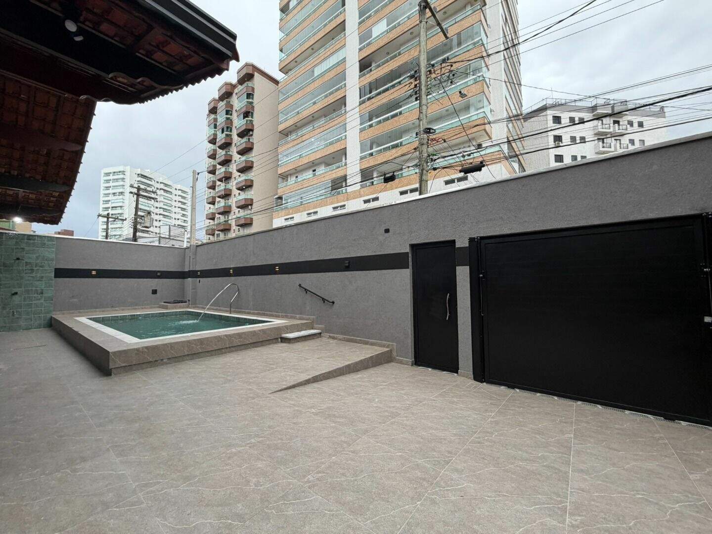Casa à venda no Caiçara: 