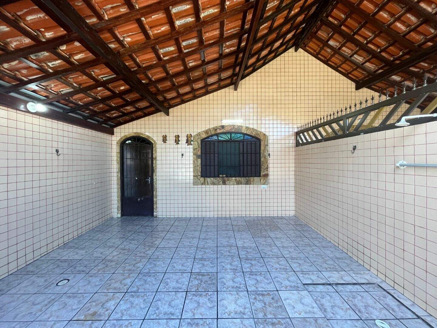 Casa à venda no Ocian: 