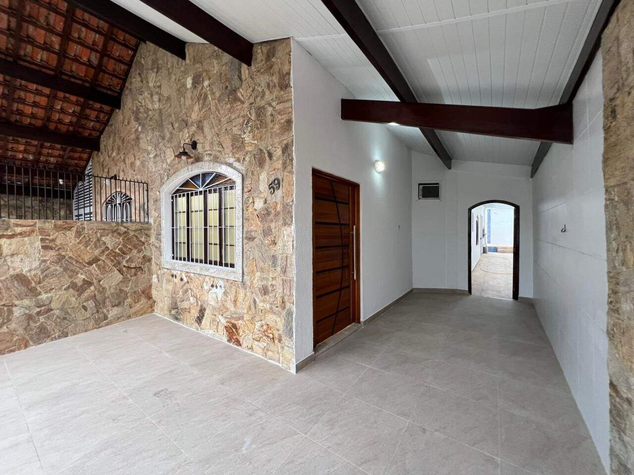 Casa à venda no Tupi: 