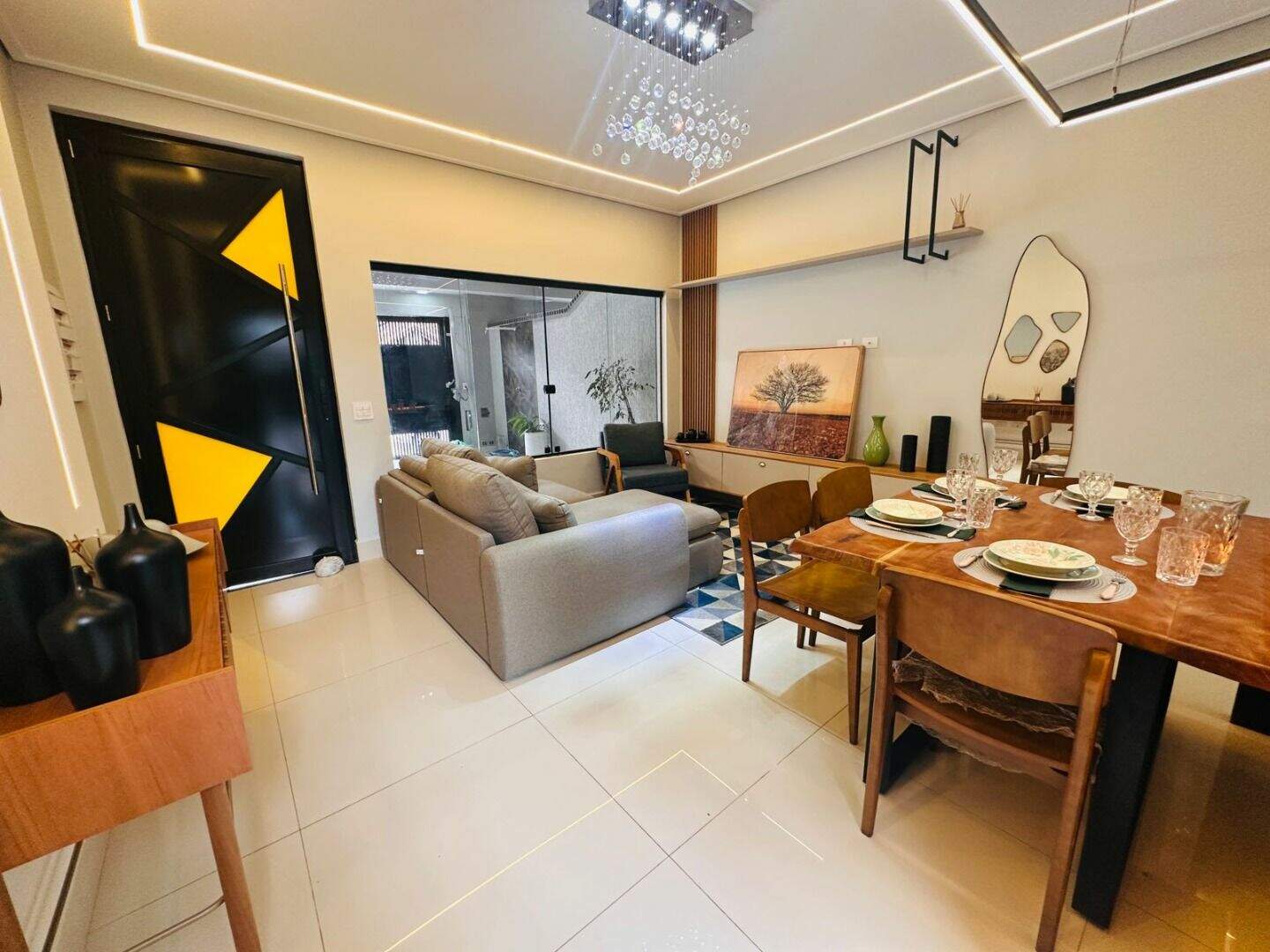 Casa à venda no Caiçara: 