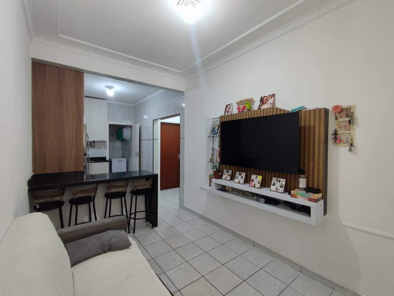 Casa à venda no Tude Bastos: 